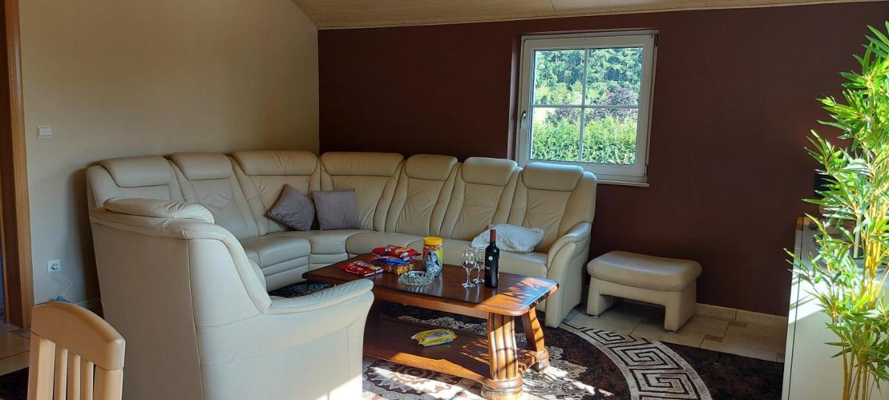 Nazareth Logement Un Magnifique Logement De Vacances Bastogne Exterior foto