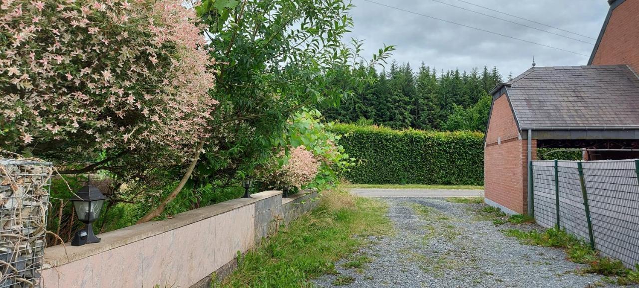 Nazareth Logement Un Magnifique Logement De Vacances Bastogne Exterior foto