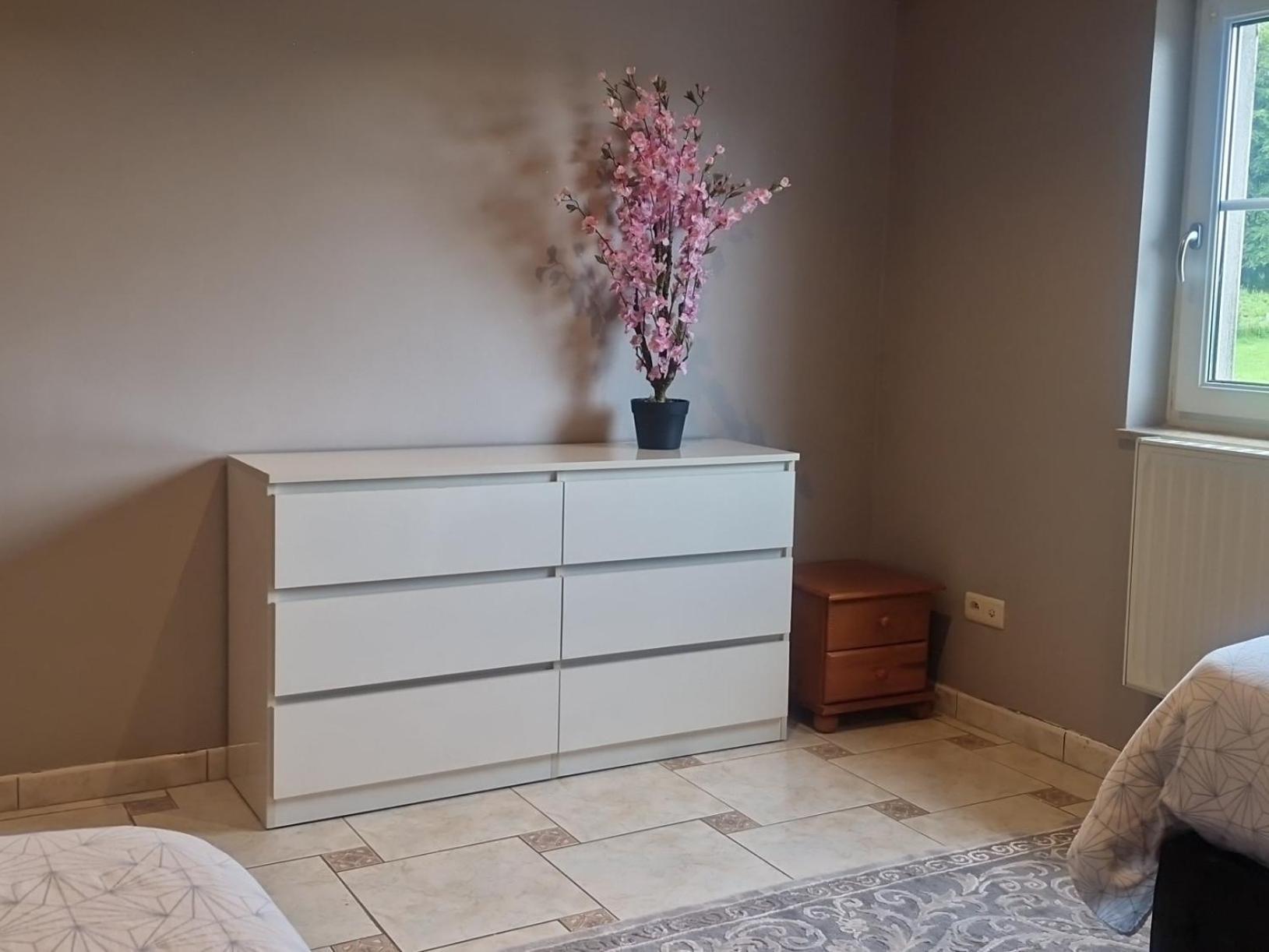 Nazareth Logement Un Magnifique Logement De Vacances Bastogne Exterior foto